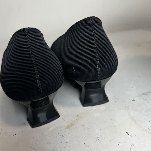 Stuart Weitzman Shoes Kitten Heels Size 9 Black Fabric Cross Over Bands On Front - Picture 3 of 8